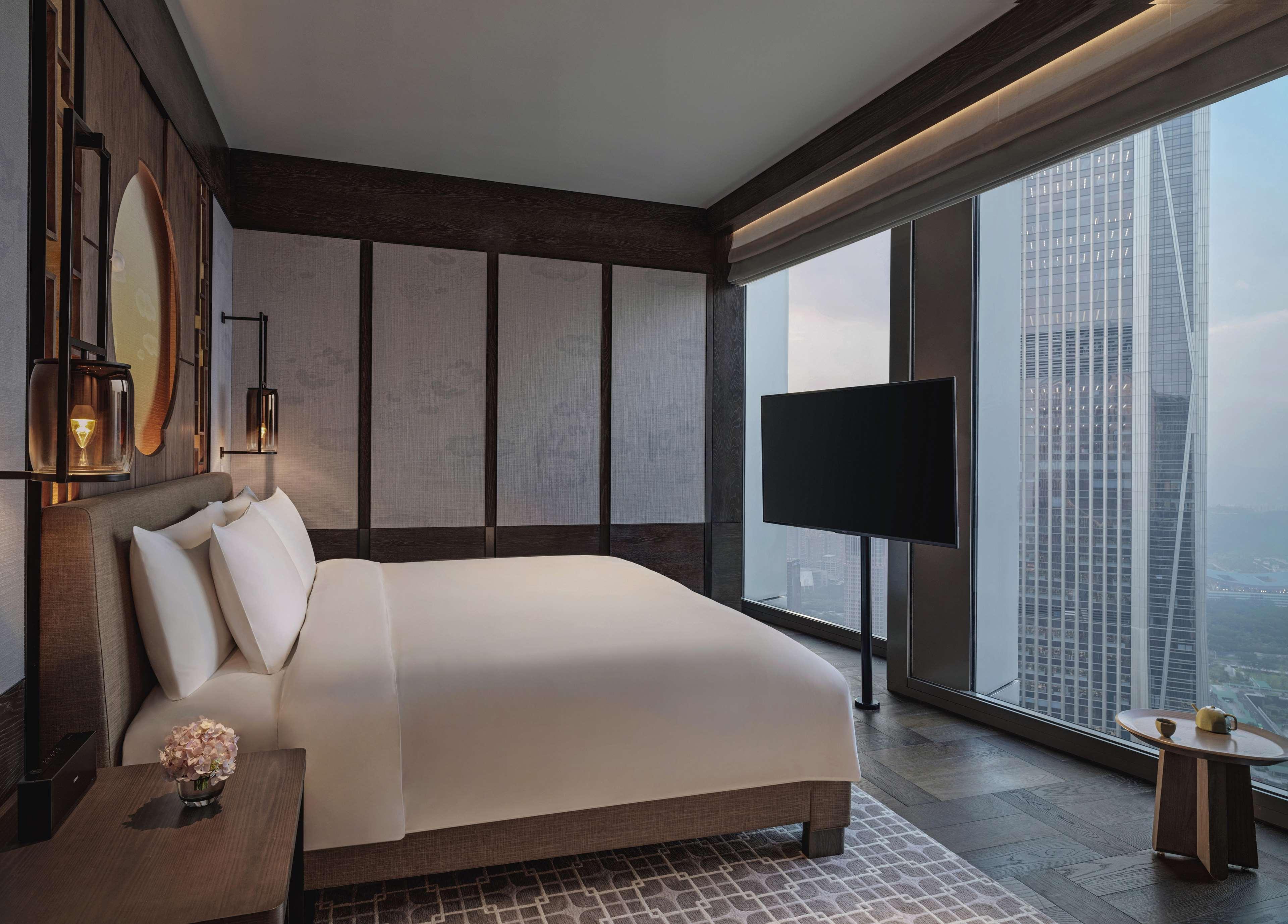Park Hyatt Shenzhen: Urban Oasis in Futian CBD Hotel Exterior photo